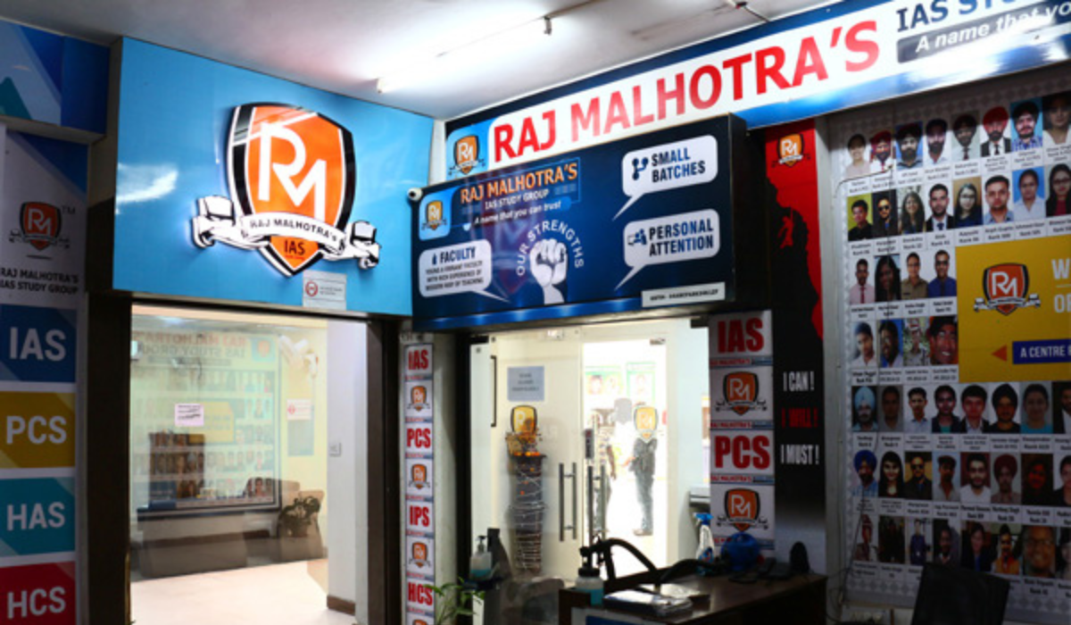 Raj Malhotra's IAS Coaching institute in Chandigarh